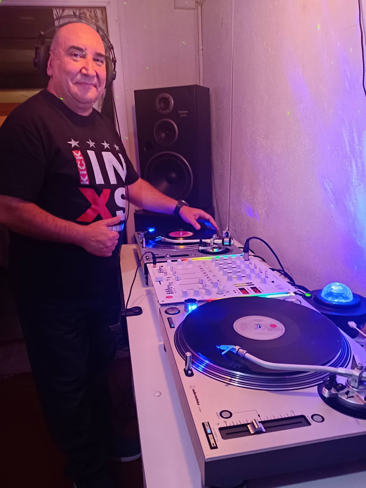 DJ Nelson Morales